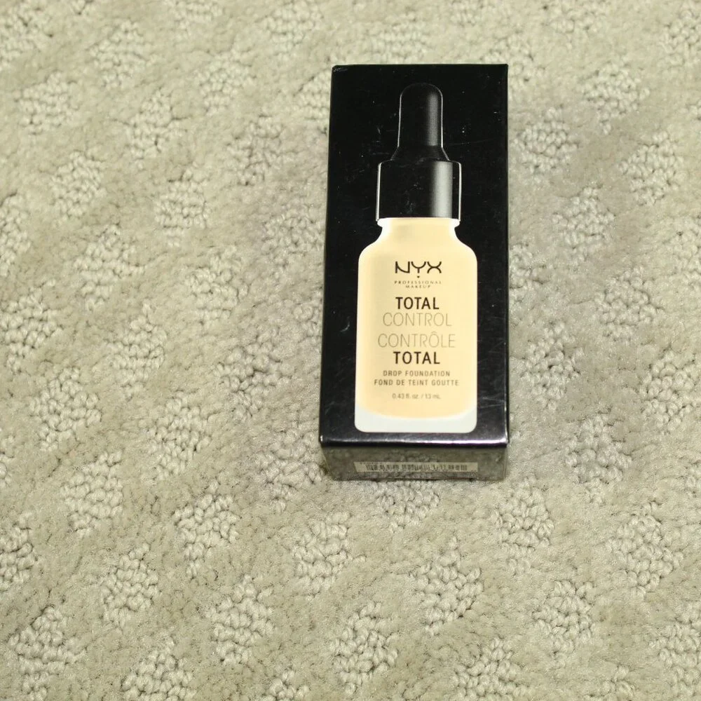 NYX Professional Makeup Total Control Drop Foundation 0.43oz./13ml NEW